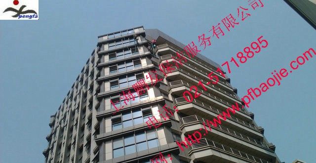 高空外墙清洗方法设备与清洗剂配方
