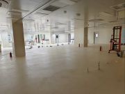 ××市第二人民医院PVC塑胶地面清洗打蜡服务案例